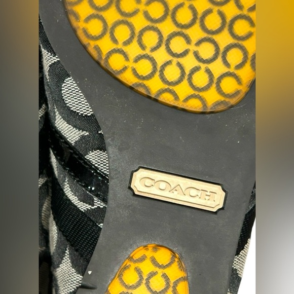 Coach "Kathleen" Black and Cream Signature Logo Sneakers Size 8.5 - Picture 11 of 16